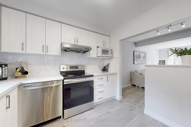 Additional image 9 of 15 Esterbrooke Ave Unit 131