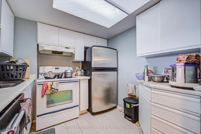 Additional image 18 of 1470 Midland Ave Unit 1003
