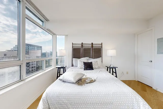 Additional image 26 of 2 Rean Dr Unit 1014