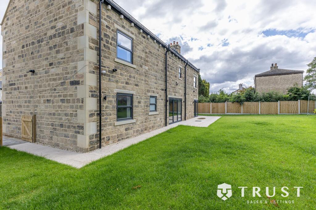 Additional image 44 of West Lane, Gomersal, BD19