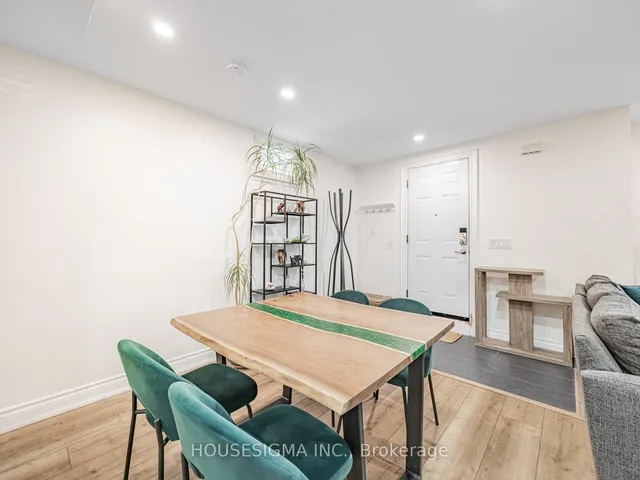 Additional image 18 of 106 Redpath Ave Unit 5