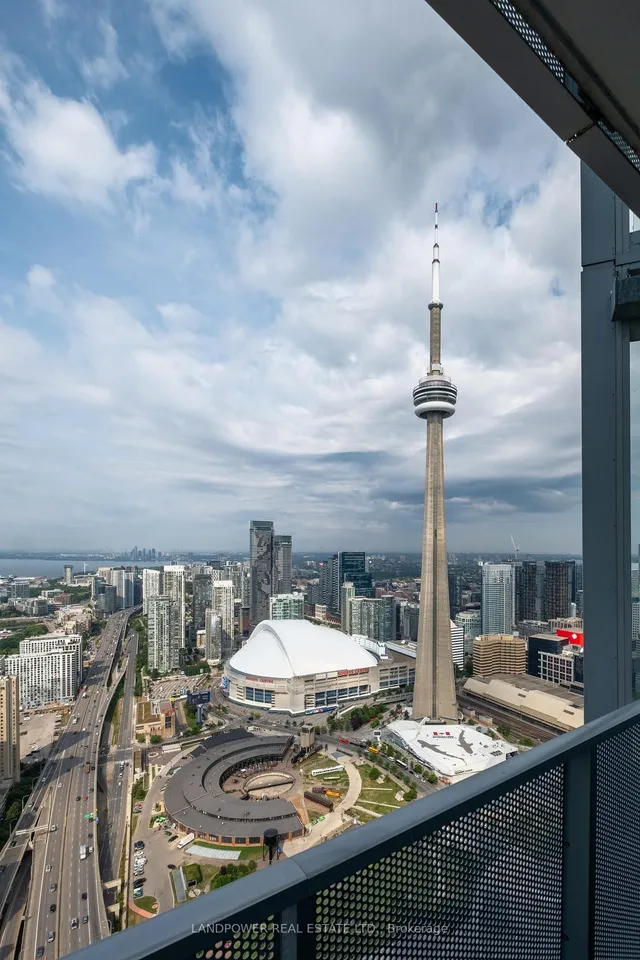 Additional image 42 of 10 York St Unit 6210