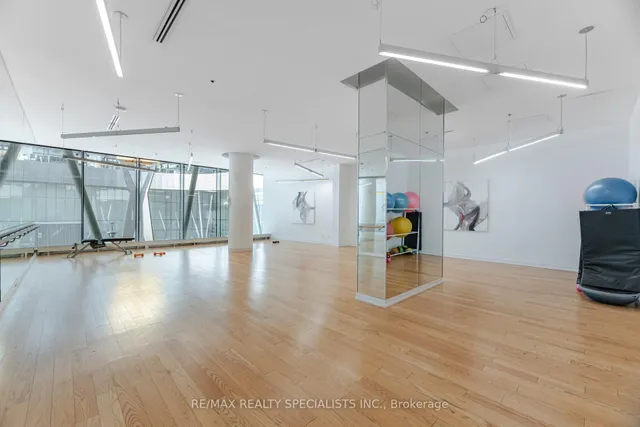 Additional image 38 of 12 York St Unit 804