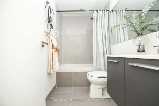 Additional image 29 of 50 Charles St Unit 606