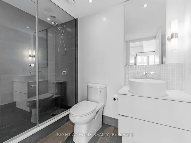 Additional image 22 of 185 Roehampton Ave Unit 3110