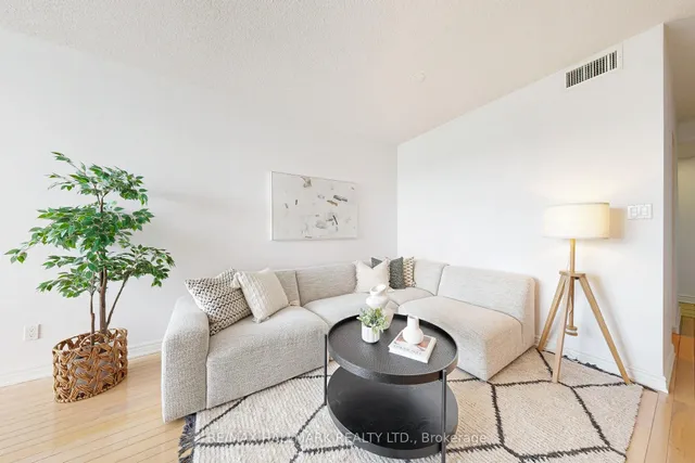 Additional image 3 of 65 Scadding Ave Unit 924