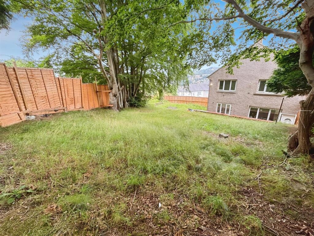 Additional image 17 of West Royd Drive, Shipley, BD18 1HN