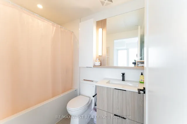 Additional image 11 of 5 Defries St Unit 3405