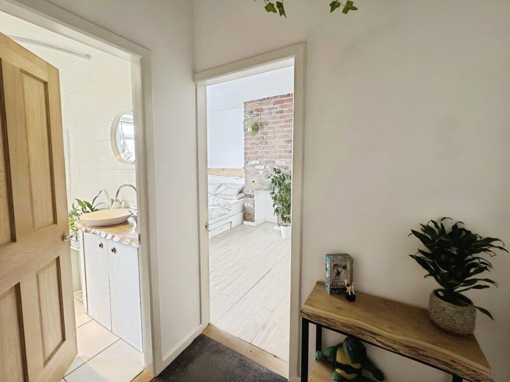 Additional image 12 of South Parade, Cleckheaton, BD19