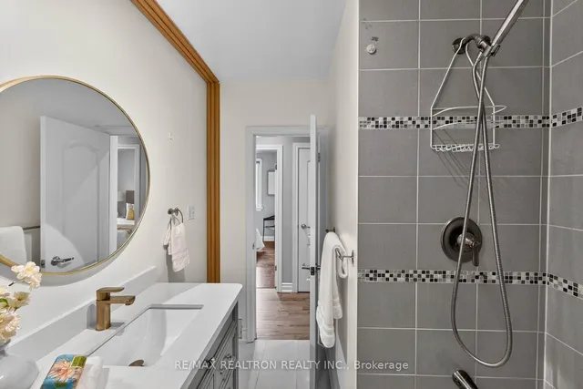 Additional image 32 of 58 Leahann Dr