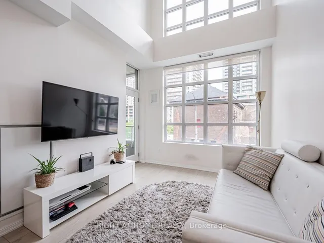 Additional image 14 of 65 East Liberty St Unit 322