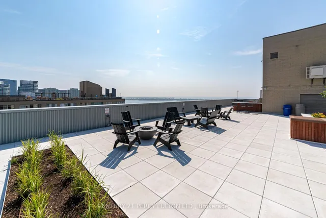 Additional image 34 of 270 Queens Quay Unit 1407