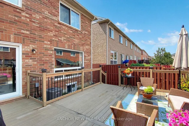 Additional image 30 of 60 Coyote Cres