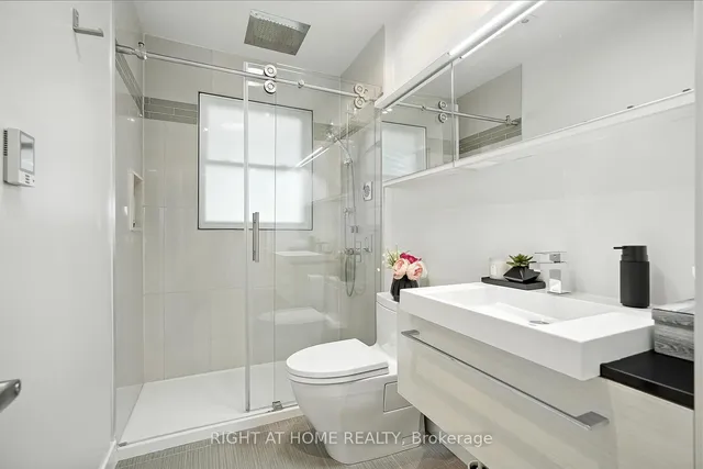 Additional image 22 of 142 Sloane Ave