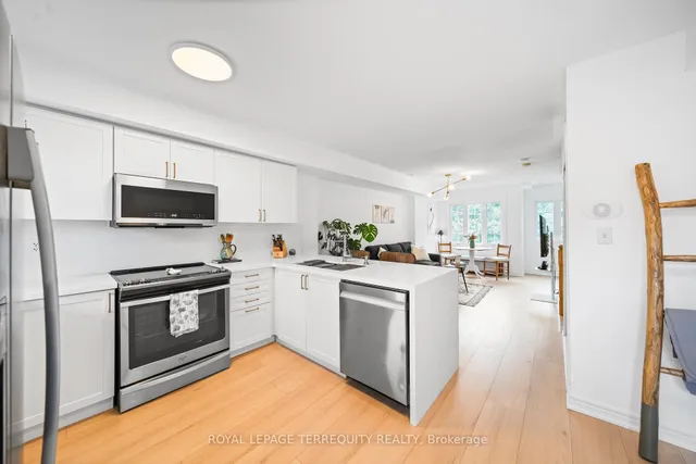 Additional image 8 of 236 Wiltshire Ave