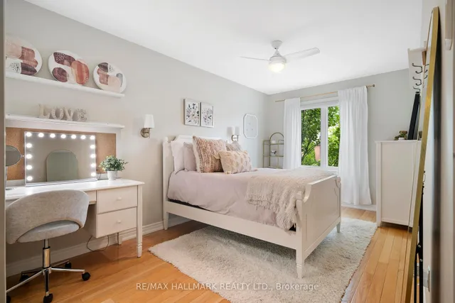 Additional image 34 of 26 Winners Circ