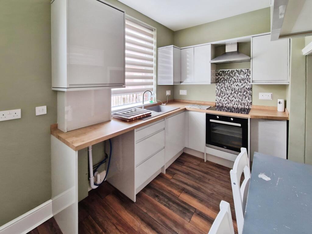 Additional image 6 of Whitcliffe Road, Cleckheaton, BD19