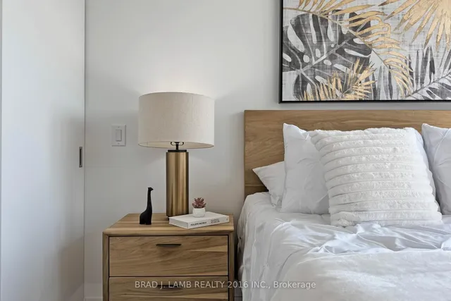 Additional image 14 of 195 McCaul St Unit 302