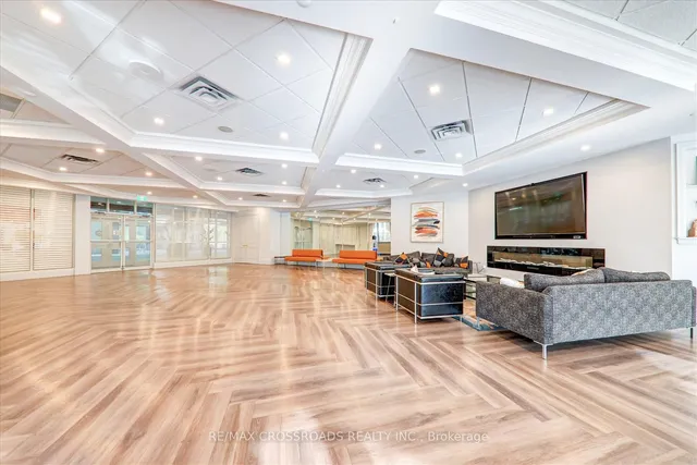 Additional image 47 of 1 Concorde Pl Unit 405