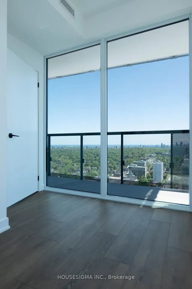 Additional image 8 of 127 Broadway Ave