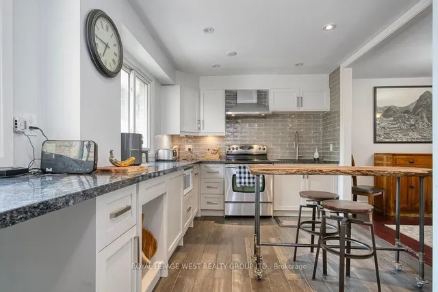 Additional image 23 of 92 Twenty Ninth St Unit 3