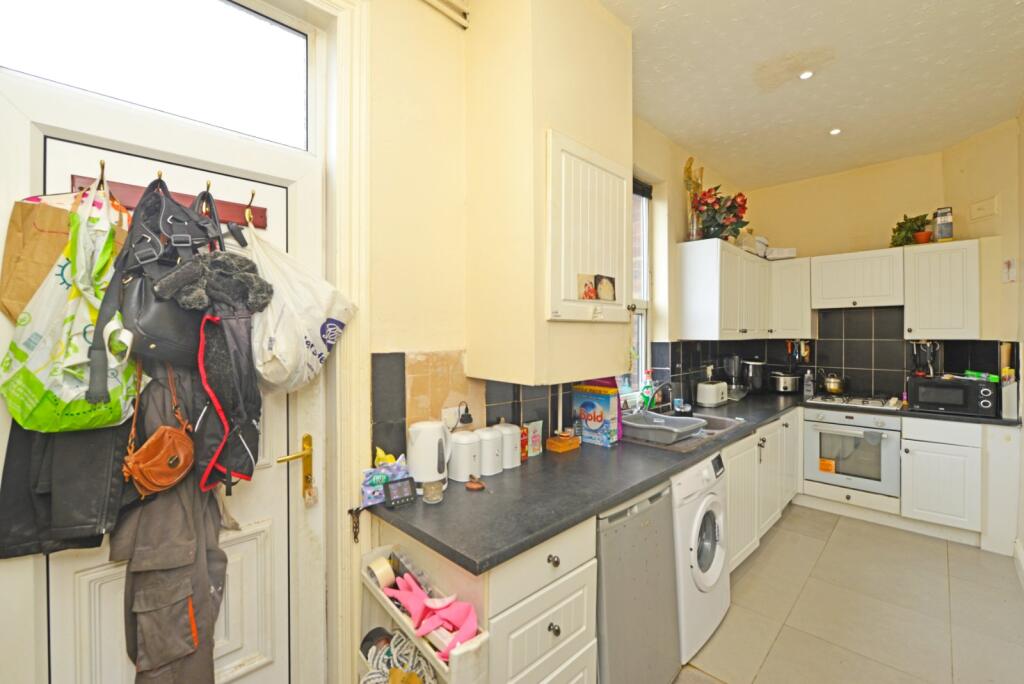 Additional image 4 of Vine Street, Cleckheaton, West Yorkshire, BD19