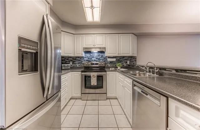 Additional image 16 of 85 Candle Cres