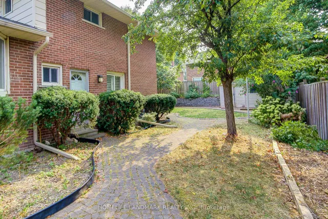 Additional image 32 of 34 Kenmanor Blvd