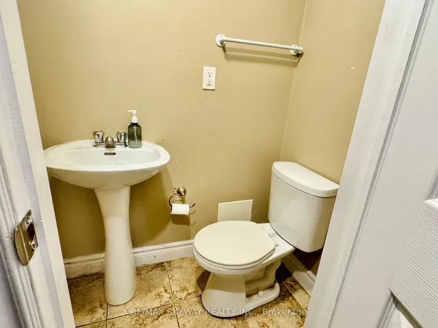 Additional image 16 of 294 Fergus Ave Unit 1