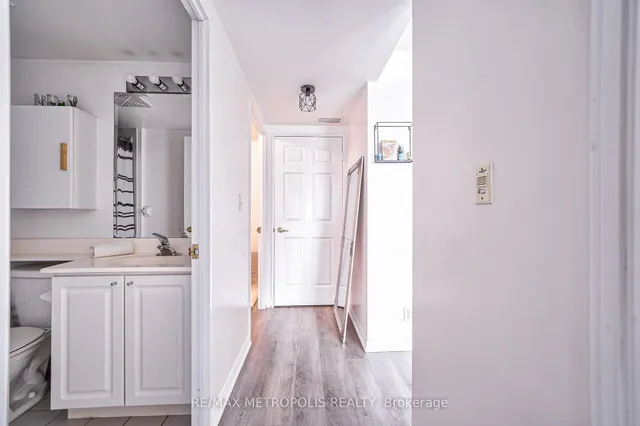 Additional image 22 of 11 Lee Centre Dr Unit PH109