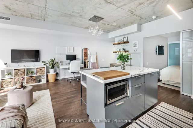 Additional image 13 of 650 King St Unit 310