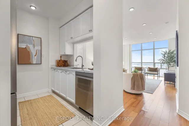 Additional image 8 of 18 Mondeo Dr Unit PH27