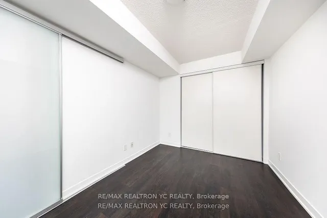 Additional image 12 of 87 Peter St Unit 719