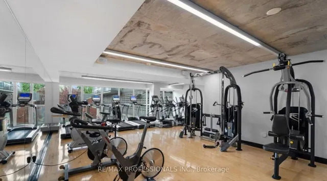 Additional image 26 of 775 King St. St Unit 515