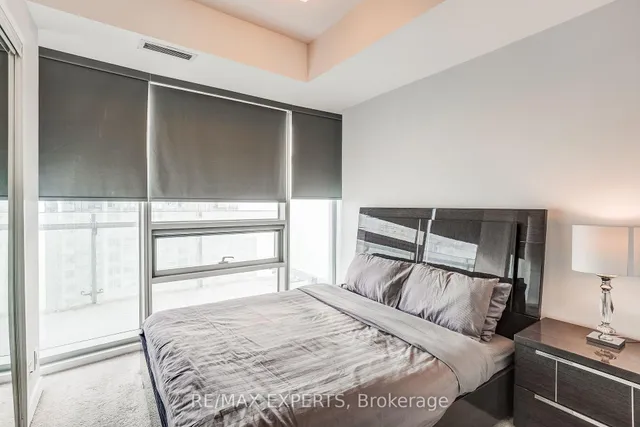 Additional image 16 of 14 York St Unit 3803