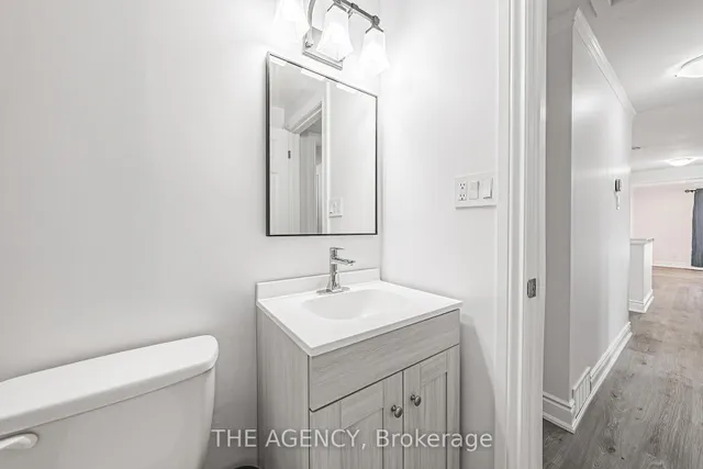 Additional image 11 of 137 Pepperwood Cres