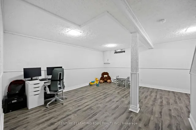 Additional image 39 of 18 Rock Fern Way