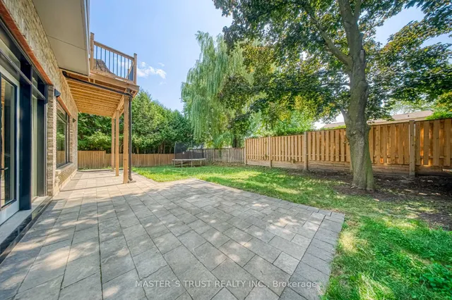 Additional image 40 of 15 Ames Circ