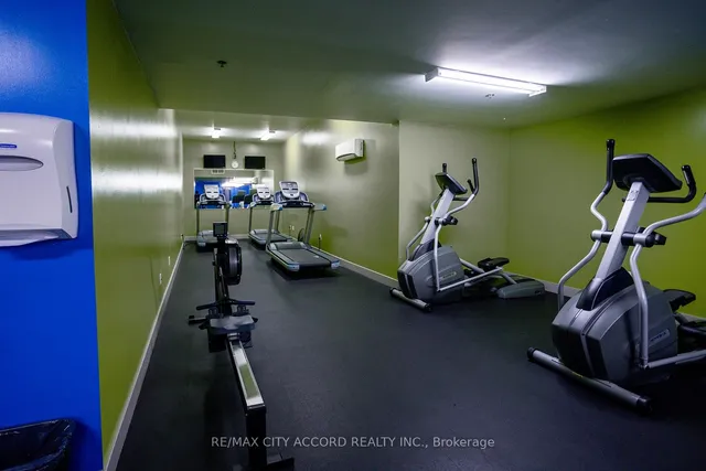 Additional image 13 of 816 Lansdowne Ave Unit 720