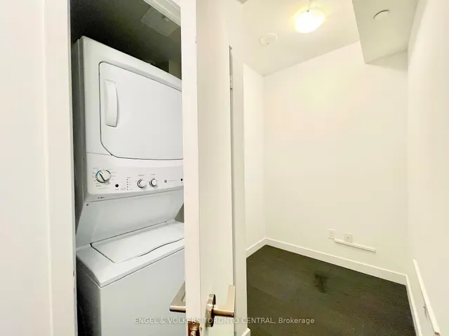 Additional image 3 of 8 Eglinton Ave Unit 3002