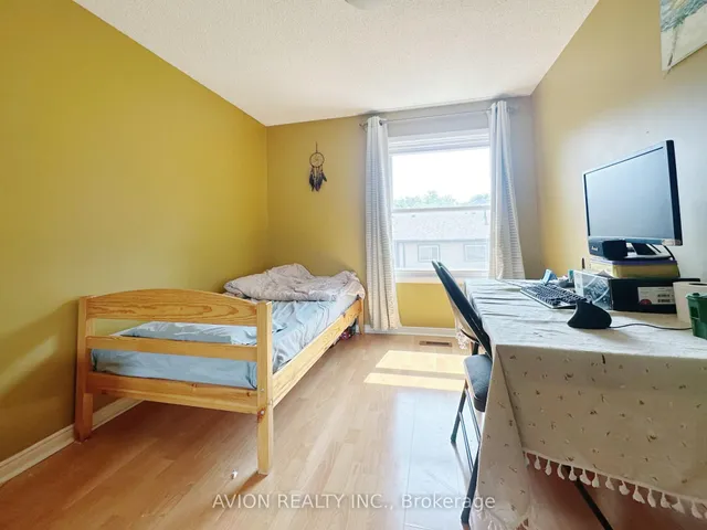 Additional image 12 of 1121 Sandhurst Circ Unit 18