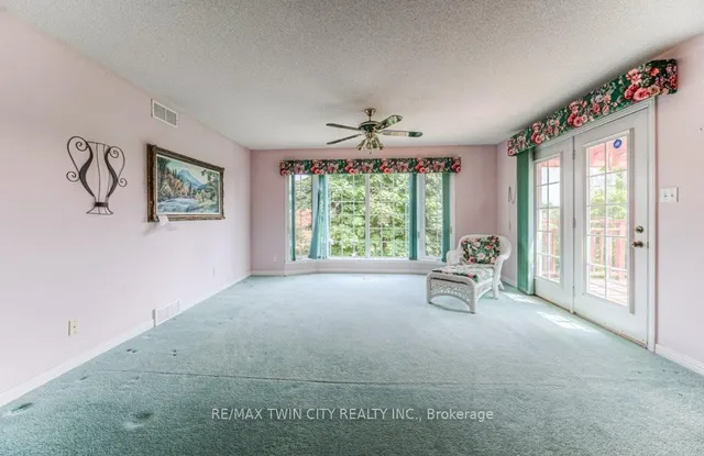 Additional image 14 of 38 Charnwood Crt