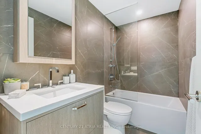 Additional image 23 of 455 Wellington St Unit 810