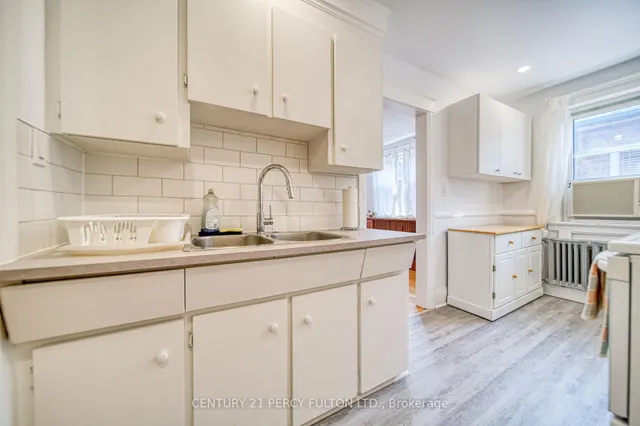 Additional image 17 of 48-50 Scarboro Beach Blvd