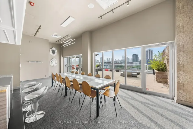 Additional image 33 of 569 King St Unit 503