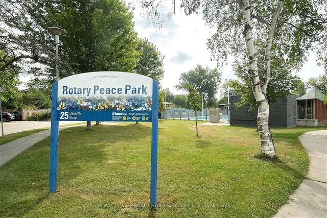 Additional image 44 of 54 Second St