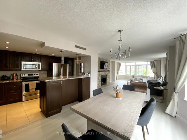 Additional image 8 of 135 George St Unit 605