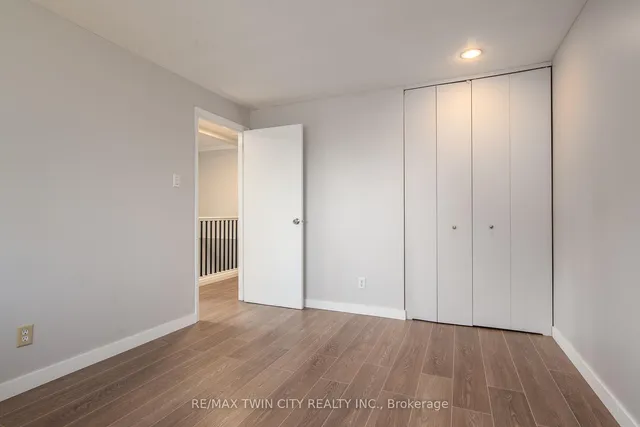 Additional image 22 of 23 Roberts Cres