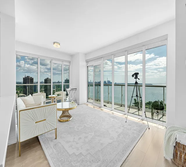 Additional image 7 of 56 Annie Craig Dr Unit 3401