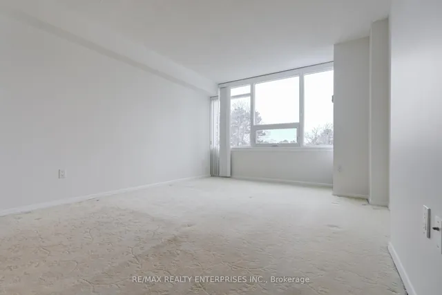 Additional image 21 of 55 Skymark Dr Unit 205